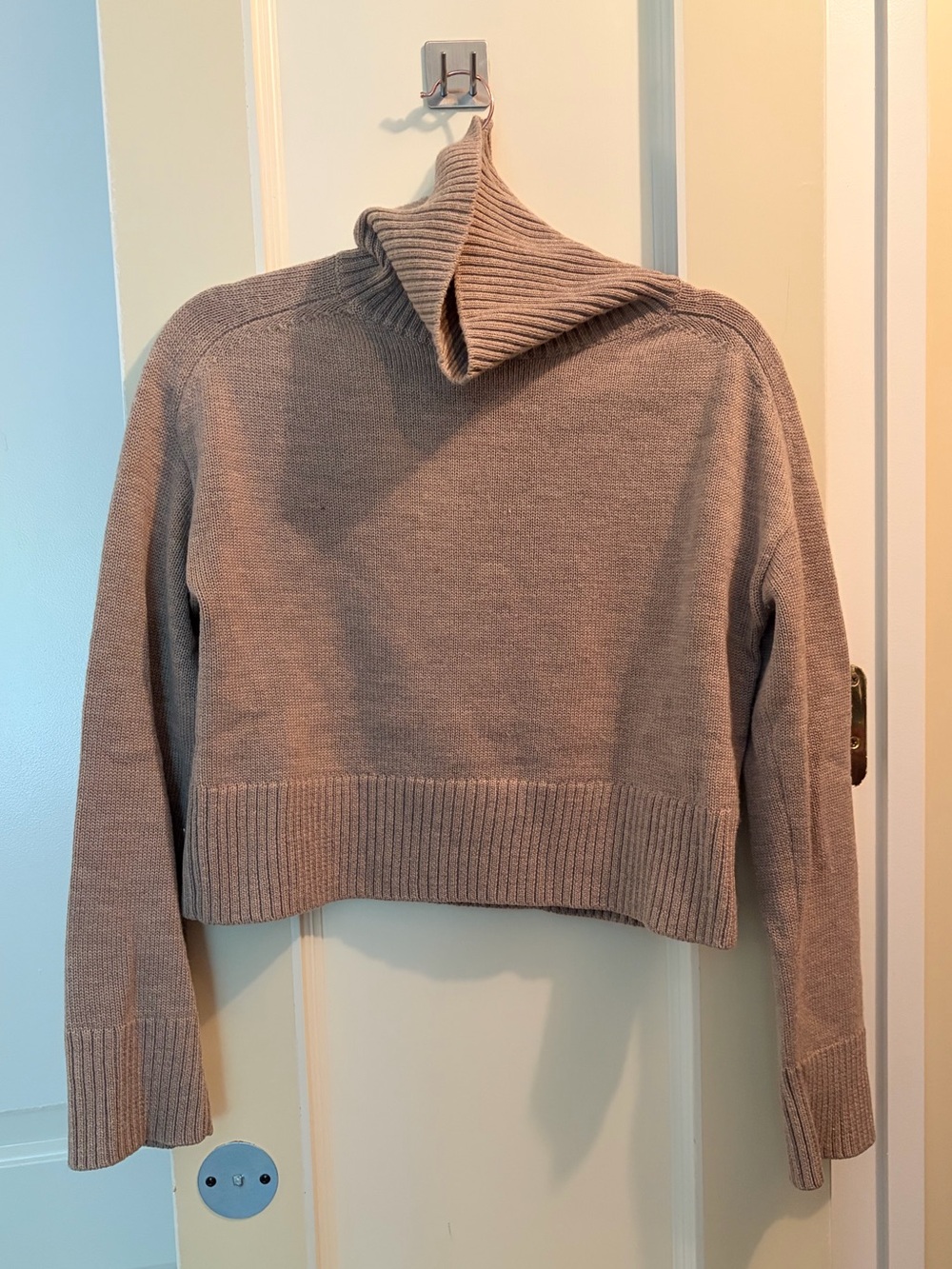 Babaton Wool Cropped Sweater